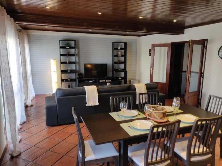 Ferienwohnung Guestready - Charming Accents Near The Beach Sesimbra Exterior foto