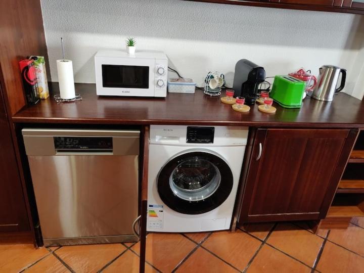 Ferienwohnung Guestready - Charming Accents Near The Beach Sesimbra Exterior foto